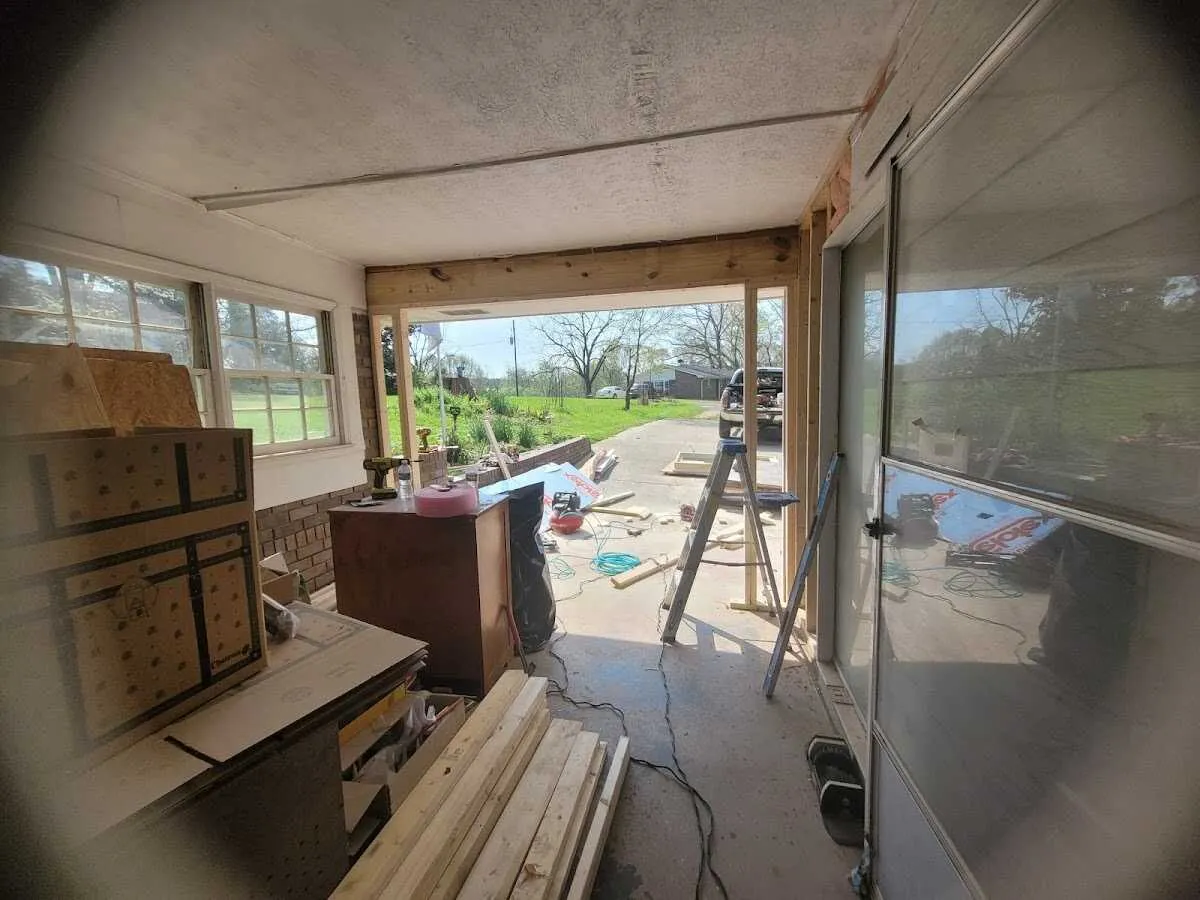 Air movers and dehumidifier for Water Mitigation Services in Westborough